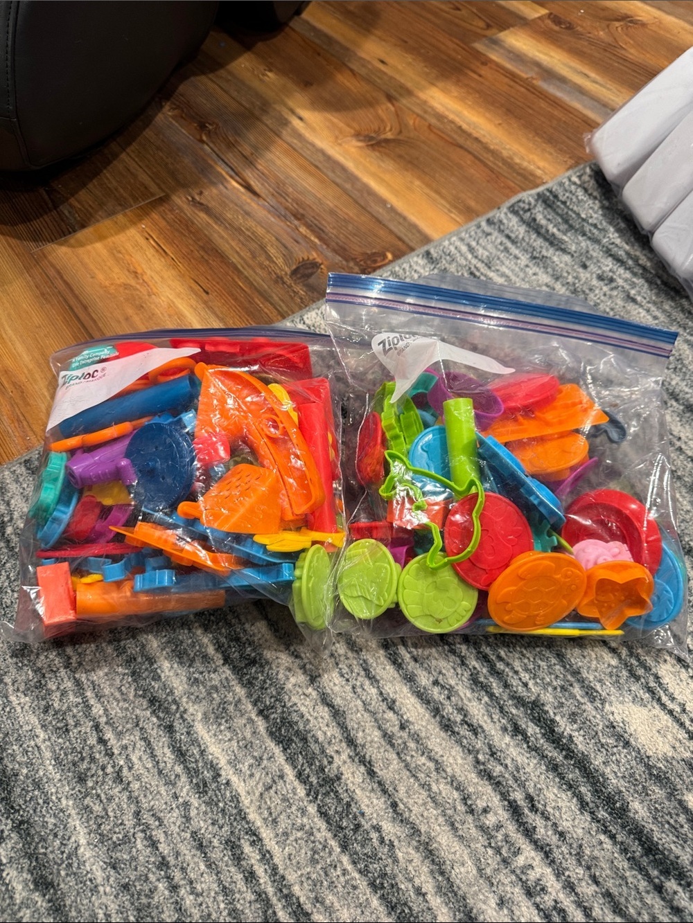 Assorted Bright Play Dough Cutters & Stampers - Multicolor